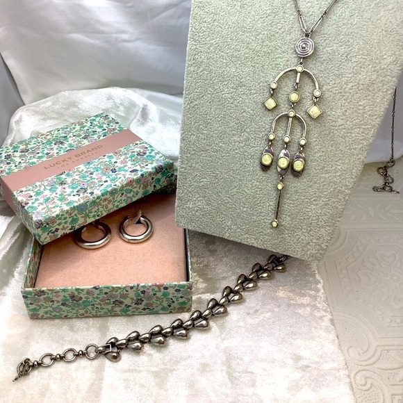 Lucky Brand Silver Earrings Bracelet and Necklace Set - Picture 6 of 6